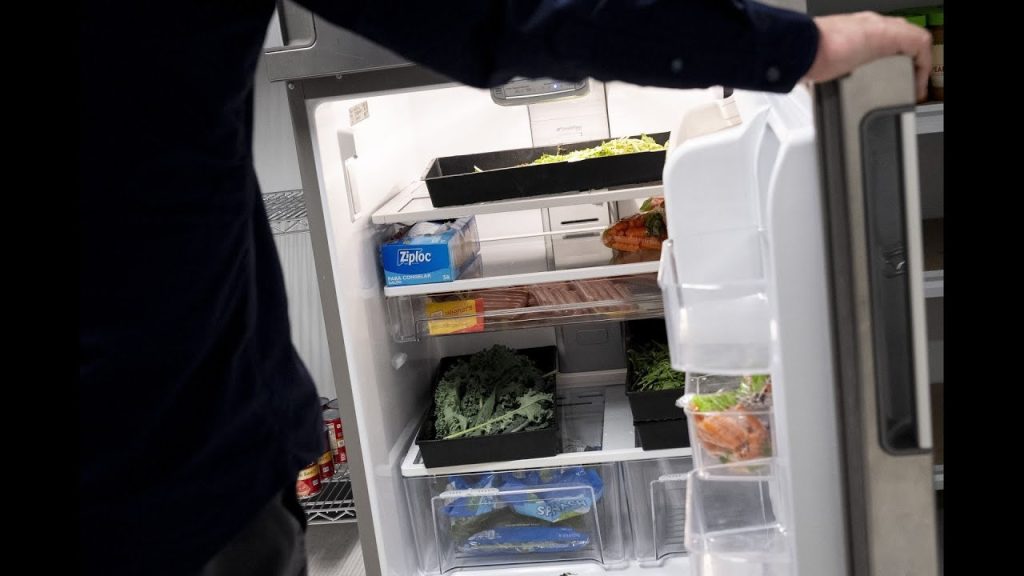 3 Houston area residents file lawsuit against CenterPoint after Beryl outages spoil all the food in their refrigerators