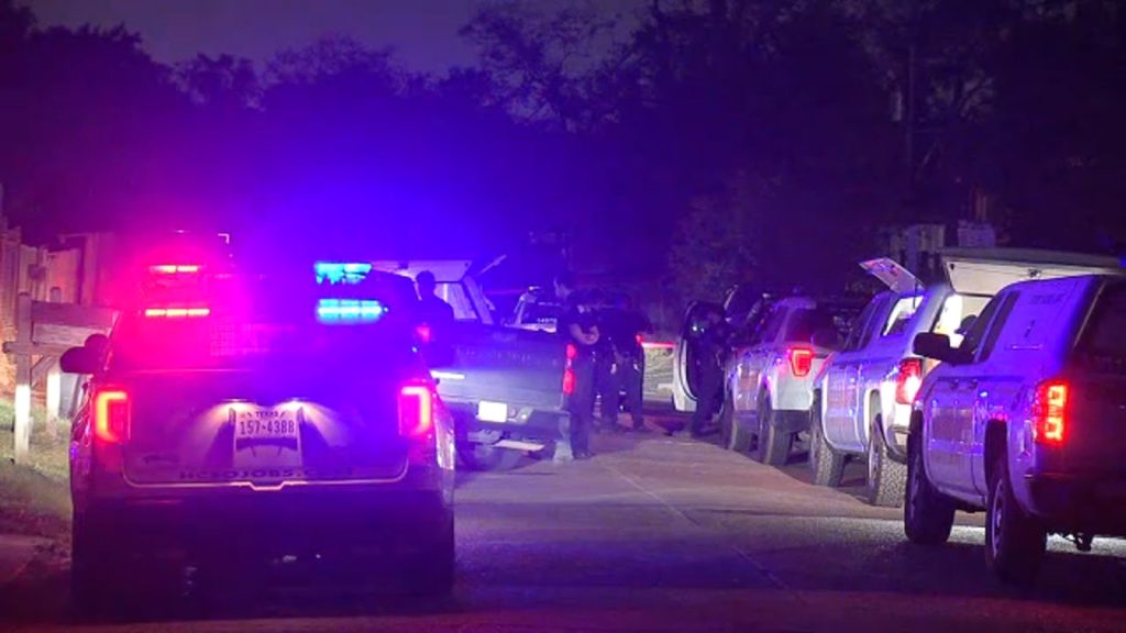 42-year-old man killed after altercation with his girlfriend's brother in NW Harris Co., HCSO says