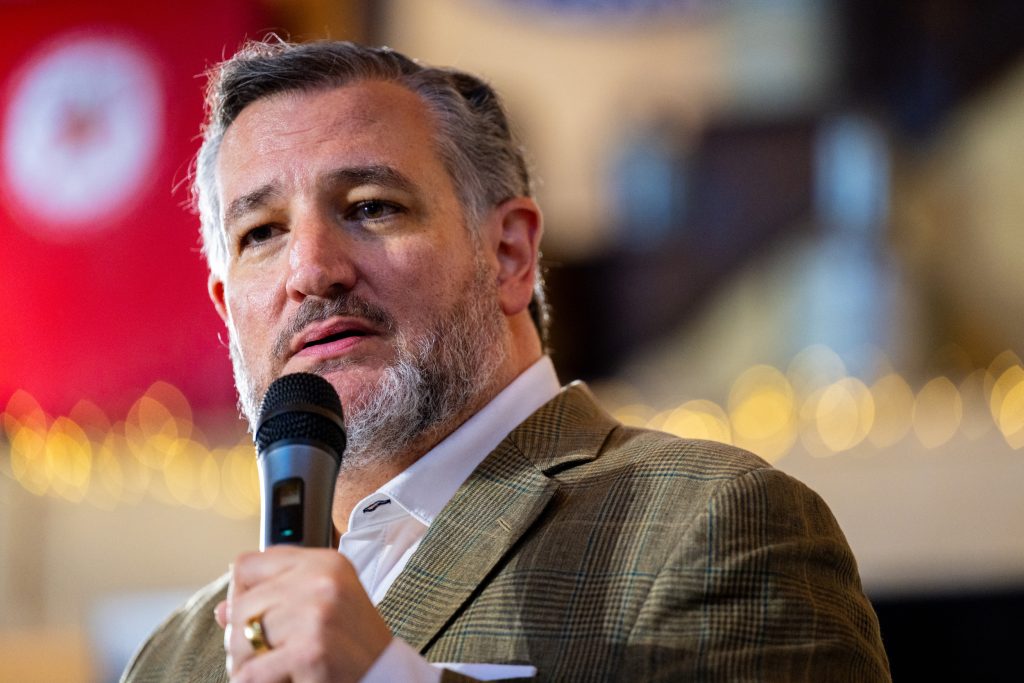 Ted Cruz Rebuked by Largest Texas Newspaper: 'Vilify, Inflame and Divide'